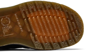 Medicom Toy x Dr. Martens 1460 'Be@rBrick' Kasut Unik 26363001 Purchase Medicom Toy x Dr. Martens 1460 'Be@rBrick' Kasut Unik 26363001