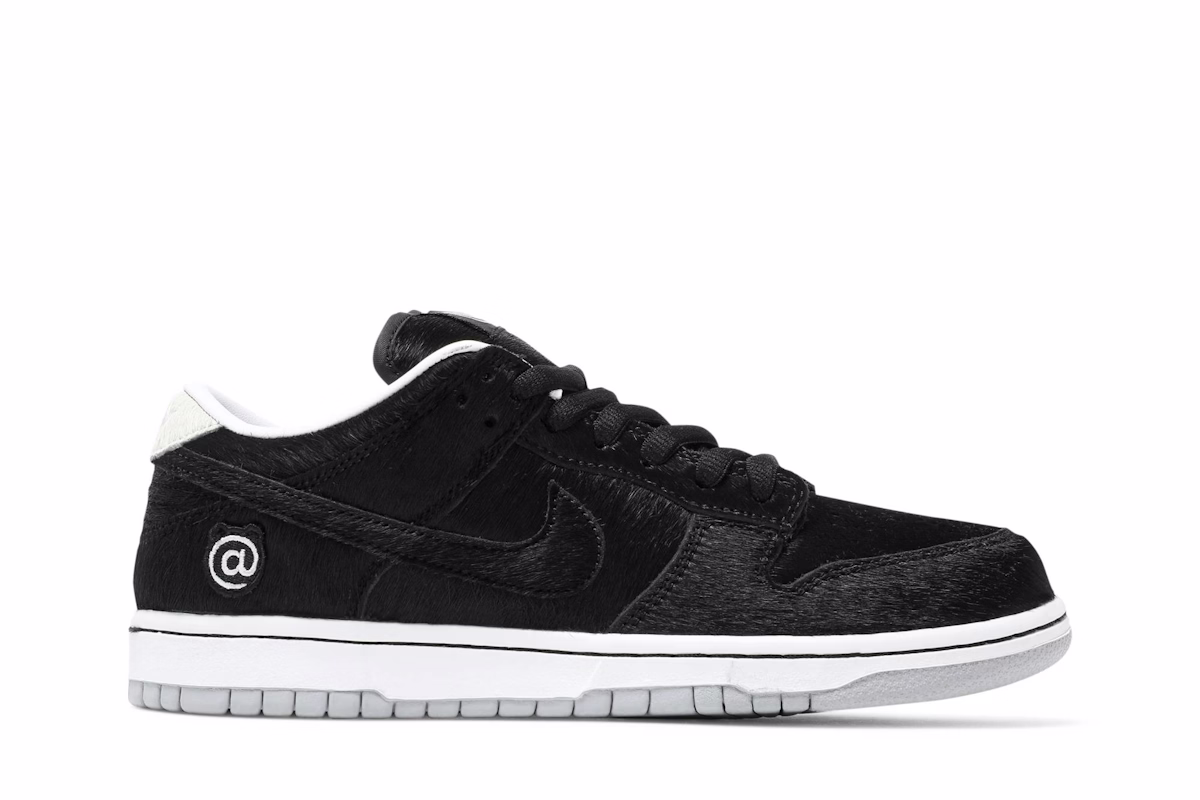 Medicom Toy x Nike SB Dunk Low 'BE@RBRICK' CZ5127-001