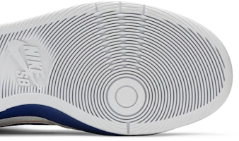 Medicom Toy x Nike Zoom SB Dunk Elite High 'BE@RBRICK' Lelaki 918287-147 Purchase Medicom Toy x Nike Zoom SB Dunk Elite High 'BE@RBRICK' Lelaki 918287-147