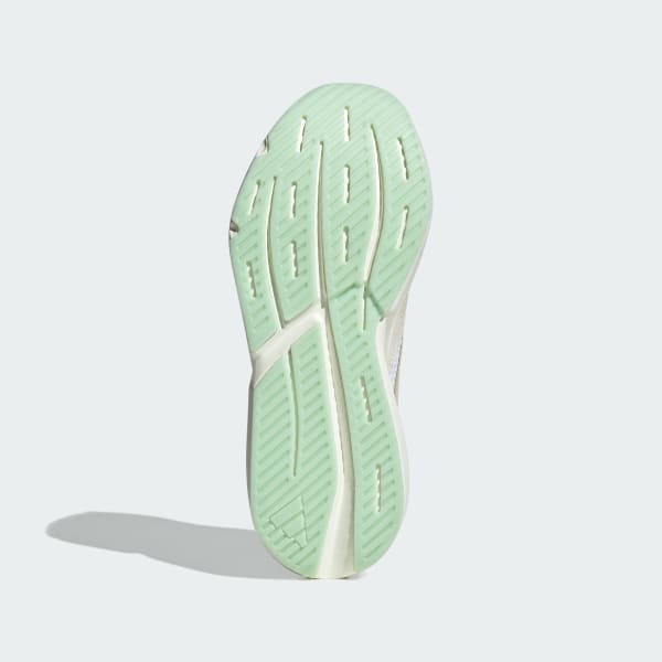 Lookbook 梅赛德斯-AMG PETRONAS F1车队光焰运动鞋 JP8363