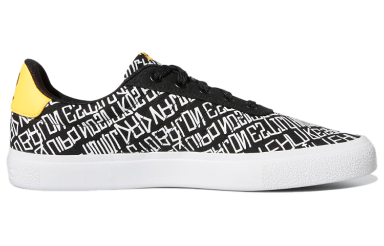 Order Messi x adidas Vulc Raid3r ''All Over Print'' Sneaker GW8752