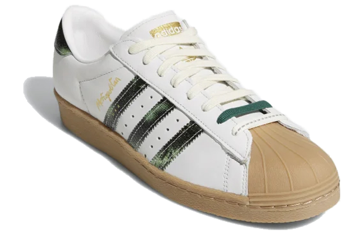 Order Metropolitan x adidas Superstar 80 'Gum Sole' Sepatu Pria EH1628