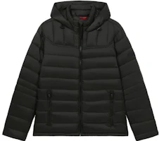 MICHAEL KORS FW23 Black Lightweight Hooded Puffer Jacket MC60473-001 MICHAEL KORS FW23 Black Lightweight Hooded Puffer Jacket MC60473-001
