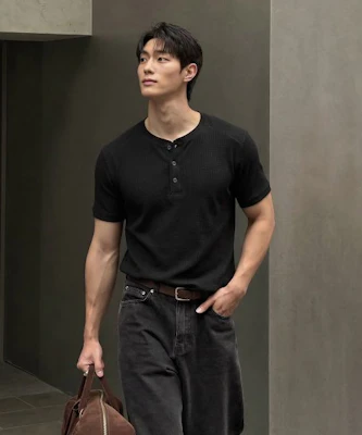 MICHIKO LONDON SPORTS Waffle Henry Neck Muscle Fit Short Sleeve T-Shirt Black MS26ST13BK Cheap MICHIKO LONDON SPORTS Waffle Henry Neck Muscle Fit Short Sleeve T-Shirt Black MS26ST13BK