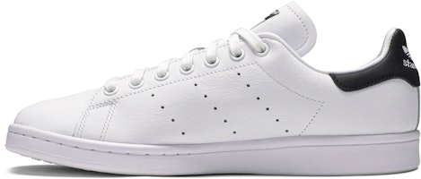 ミッキー×スタンスミス 黒白 (Mikki × Sutansumisu Kuro Shiro) FW2895 Lookbook ミッキー×スタンスミス 黒白 (Mikki × Sutansumisu Kuro Shiro) FW2895