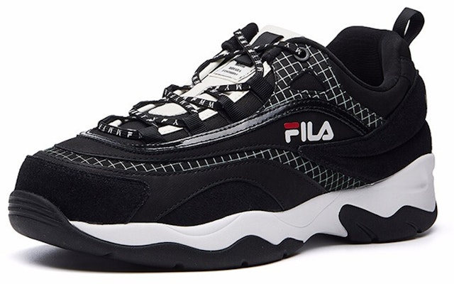 FILA Mihara x Kasut Lari 'Hitam' F12M041121FBK Order FILA Mihara x Kasut Lari 'Hitam' F12M041121FBK