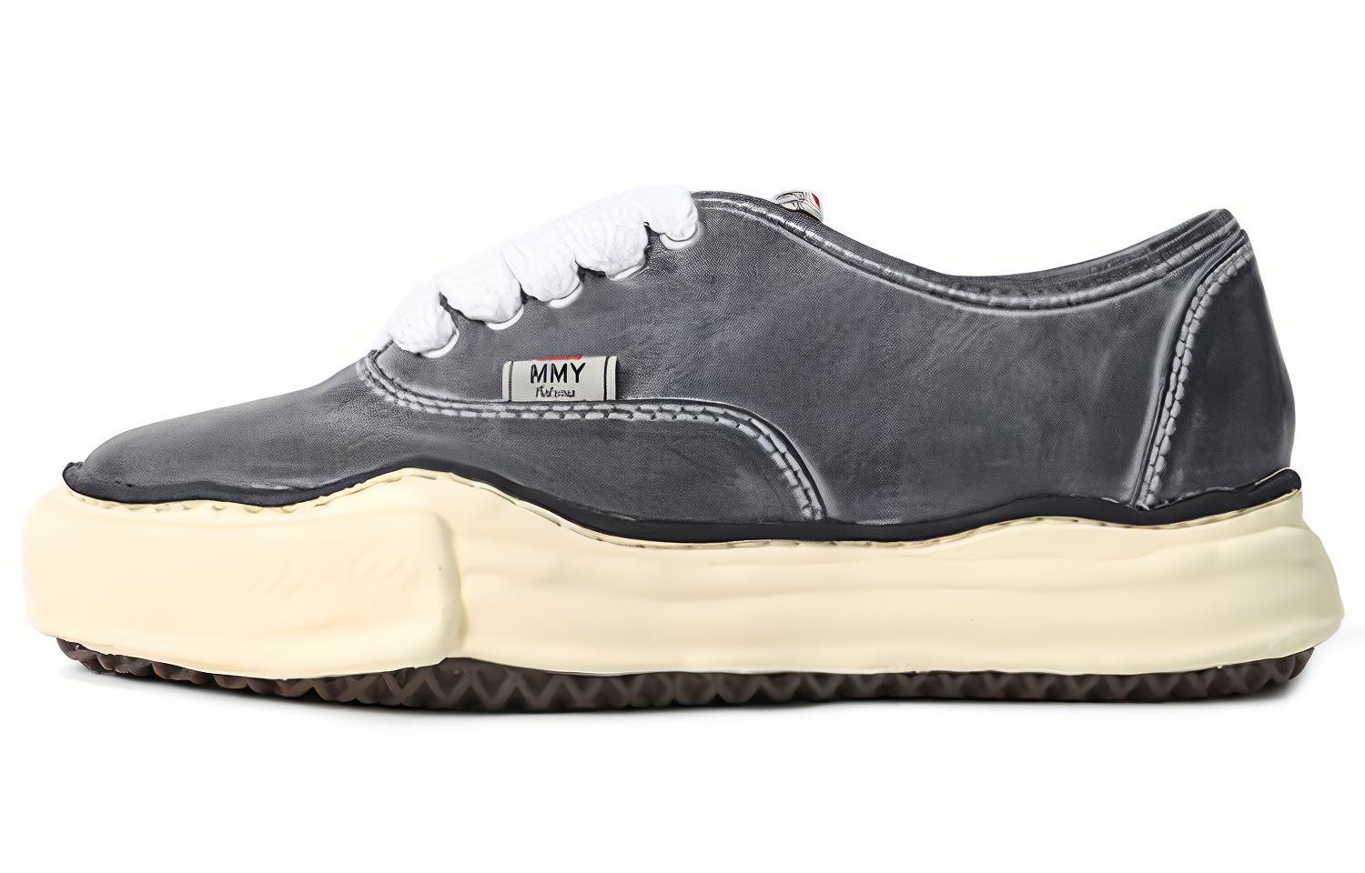 MIHARA YASUHIRO Baker Black Leather Low-Top Lace-Up Fashion Sneakers . A09FW728 Black