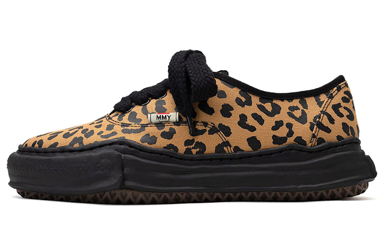 MIHARA YASUHIRO Baker OG Leopard Canvas Low-Top Sneakers Brown. A10FW719 Brown