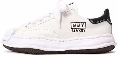 MIHARA YASUHIRO Blakey OG Sole White Low-Top Fashion Sneakers . A08FW735 White Color MIHARA YASUHIRO Blakey OG Sole White Low-Top Fashion Sneakers . A08FW735 White Color