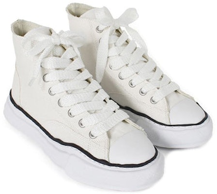 MIHARA YASUHIRO Lona High-Top 'Estilo Cómodo con Cordones' A11FW701-WHT Lookbook MIHARA YASUHIRO Lona High-Top 'Estilo Cómodo con Cordones' A11FW701-WHT