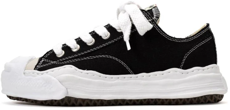 mihara-yasuhiro-hank-original-sole-toe-cap-canvas-low-top-sneakers-black-a05-fw-702-black
