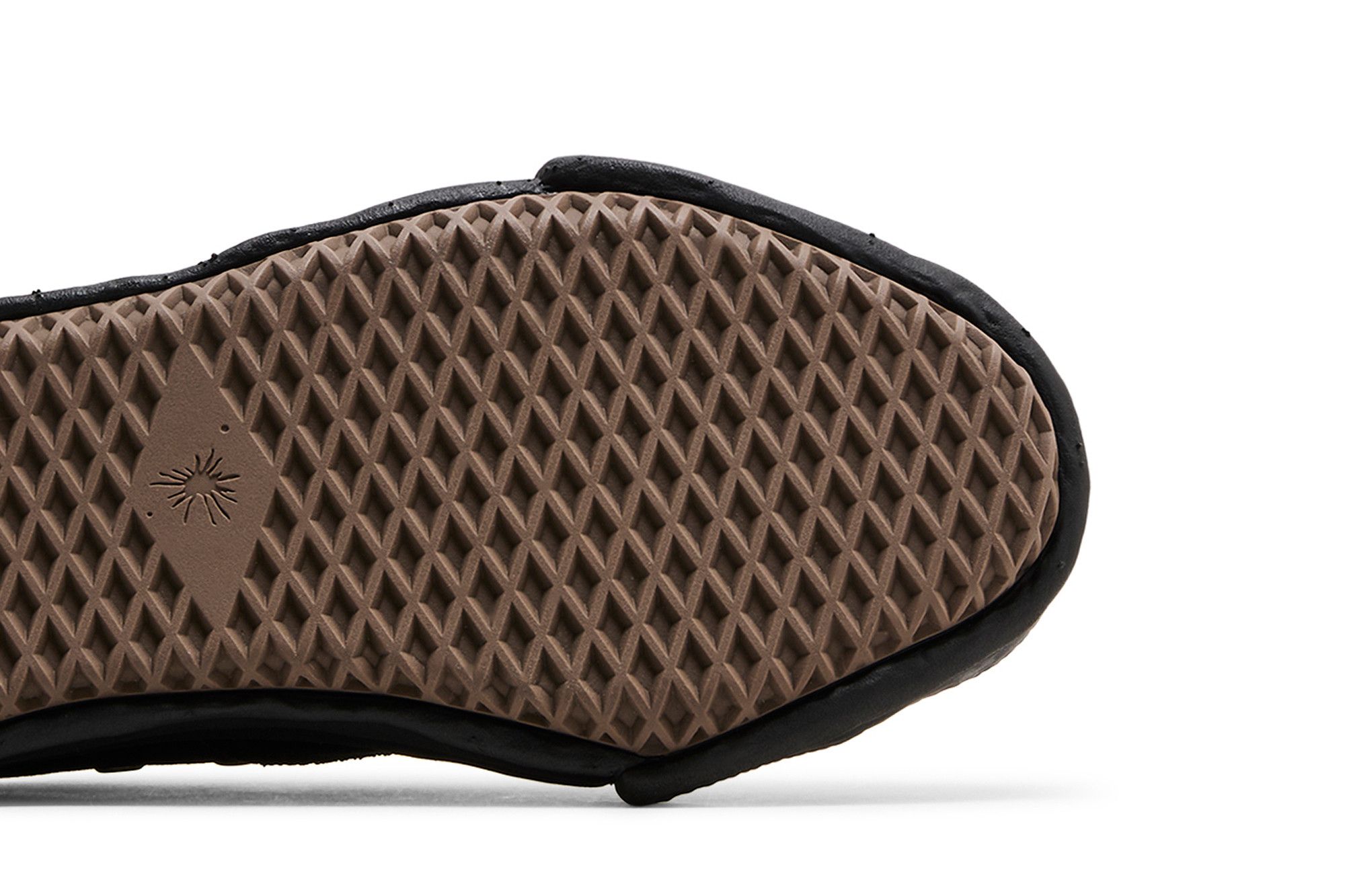 Purchase Maison Mihara Yasuhiro Peterson 23 OG Sole Canvas Rendah 'Hitam Putih' A11FW702