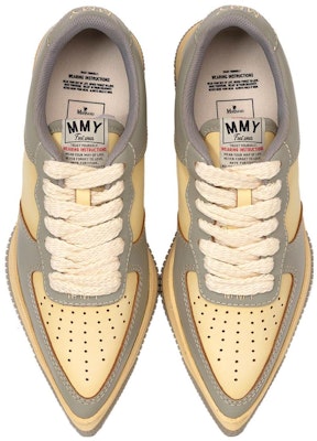 Sneakers Kulit Ujung Runcing Maison MIHARA YASUHIRO Rosy 'Abu-Abu' B11FW705 Lookbook Sneakers Kulit Ujung Runcing Maison MIHARA YASUHIRO Rosy 'Abu-Abu' B11FW705