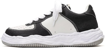 MIHARA YASUHIRO Maison Wayne OG Sole Embossed Leather Low 'Black White' A11FW712 MIHARA YASUHIRO Maison Wayne OG Sole Embossed Leather Low 'Black White' A11FW712