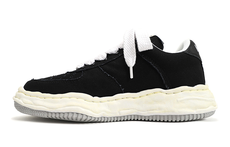 MIHARA YASUHIRO Wayne Low-Top Casual Melted Sneakers Black Fashion. A08FW708 Black Color