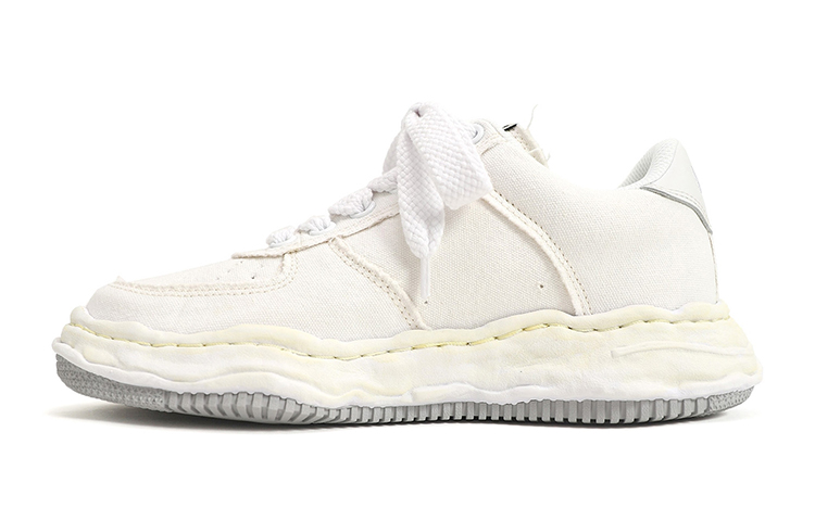 MIHARA YASUHIRO Wayne Low-Top Fashion Sneakers White Melted Design. A08FW708 White Color