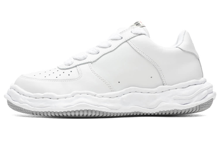MIHARA YASUHIRO Wayne White Low-Top Fashion Sneakers for Men. A07FW702 White