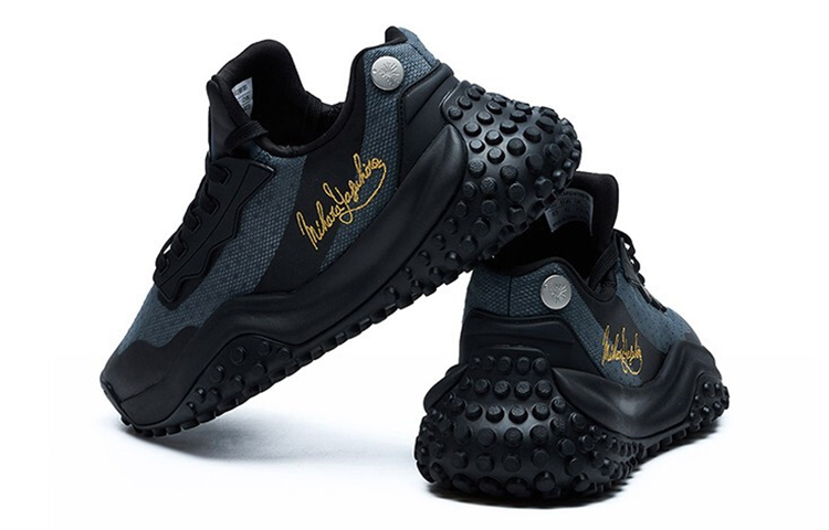 Purchase 斐乐 Mihara x Fm9 低帮跑鞋'黑色' F12M124138FBB