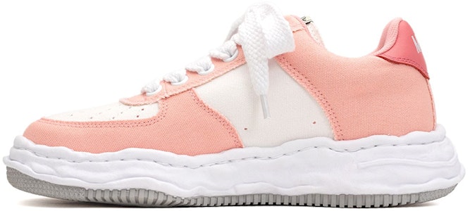 Maison Mihara Yasuhiro Wayne OG Sole Canvas Rendah 'Hitam Putih' A10FW720 1