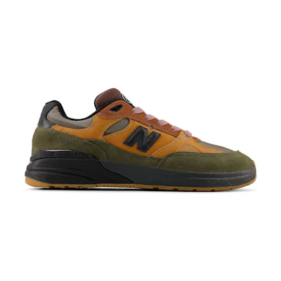 Mike Gigliotti NB Numeric 933 'True Brown Candy Pink'