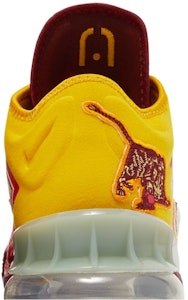 Mimi Plange x Nike LeBron 18 Low EP '更高学问' CV7564-102 Sizing Mimi Plange x Nike LeBron 18 Low EP '更高学问' CV7564-102