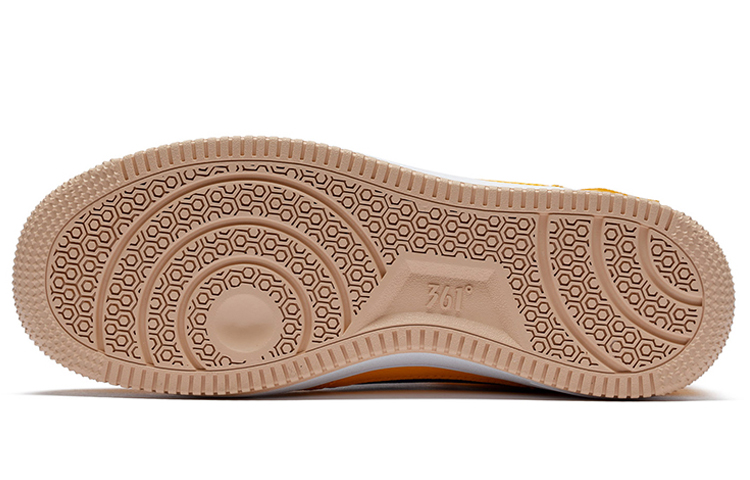 Shop Minions 361° x Kasut Skate Bertapak Tinggi 'Kuning' 672016611-1