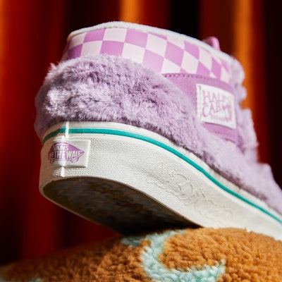 Miro & Wujo x Vans Half Cab '兔年' VN000UC8BO9 1