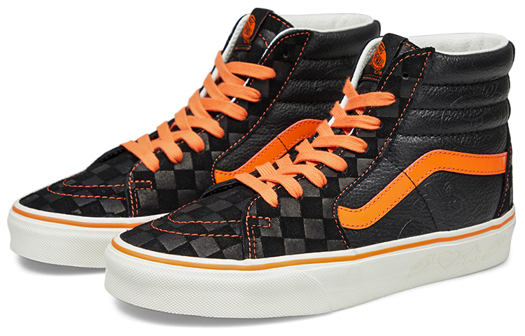Shop Vans 米罗&吴咀 x SK8-HI '兔年' VN0A4BVTY8J(S-BOX)