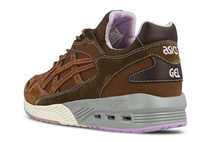 Shop mita x ASICS GT Cool Express '莲花池' H6A3K-6160