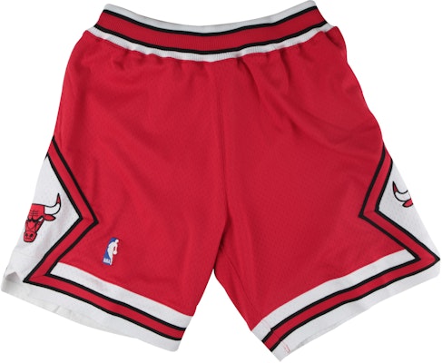 Mitchell & Ness x NBA Chicago Bulls '97-98 NBA Authentic Shorts ASHRGS18114-CBUSCAR97 Buy Mitchell & Ness x NBA Chicago Bulls '97-98 NBA Authentic Shorts ASHRGS18114-CBUSCAR97