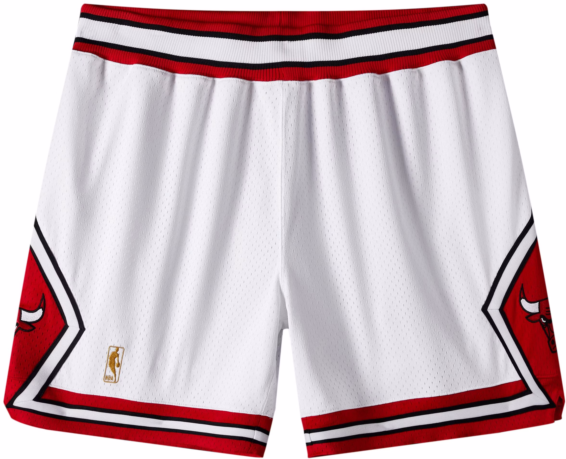 mitchell-ness-nba-chicago-bulls-1996-97-retro-basketball-shorts-white-ashrcp-19040-cbuwhit-96