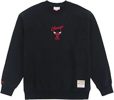 Mitchell Ness FW23 Chicago Bulls Oversized Crewneck Sweatshirt Unisex Black MNJYFWHD23092007 Mitchell Ness FW23 Chicago Bulls Oversized Crewneck Sweatshirt Unisex Black MNJYFWHD23092007