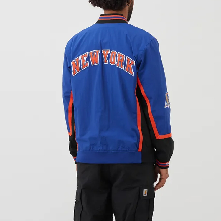 Shop ミッチェル＆ネス 96-97 ニューヨーク・ニックス レトロ カラーブロック ジャケット 青 男女兼用 AWJKCP19195-NYKROYA96