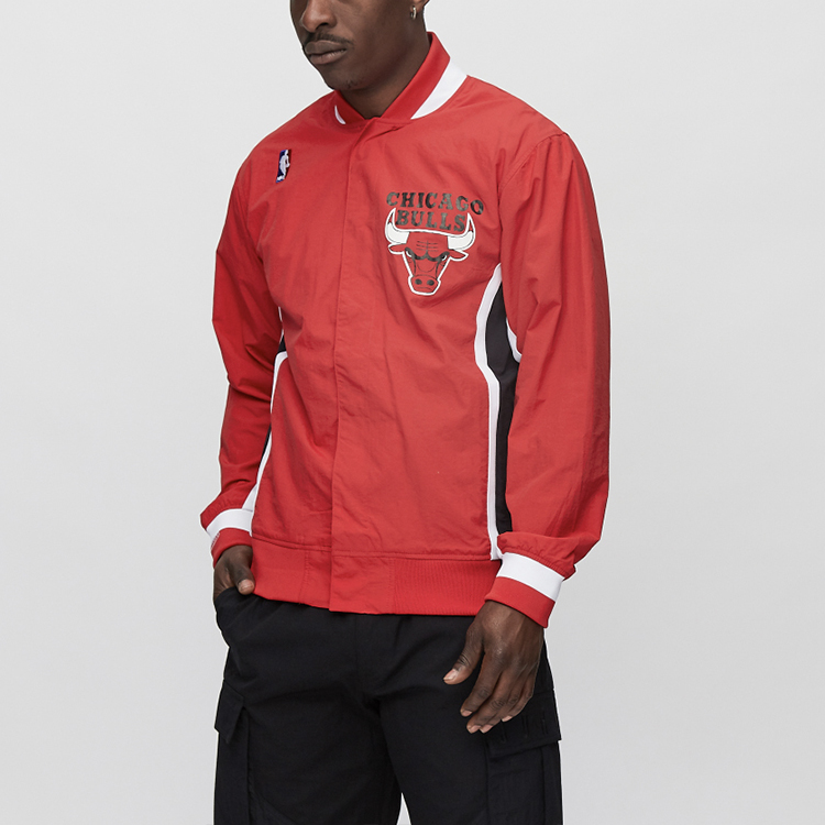 Shop ミッチェル＆ネス ''92-''93 シカゴ・ブルズ レッド レターマン アニマルプリントジャケット ユニセックス AWJKGS18054-CBUSCAR92