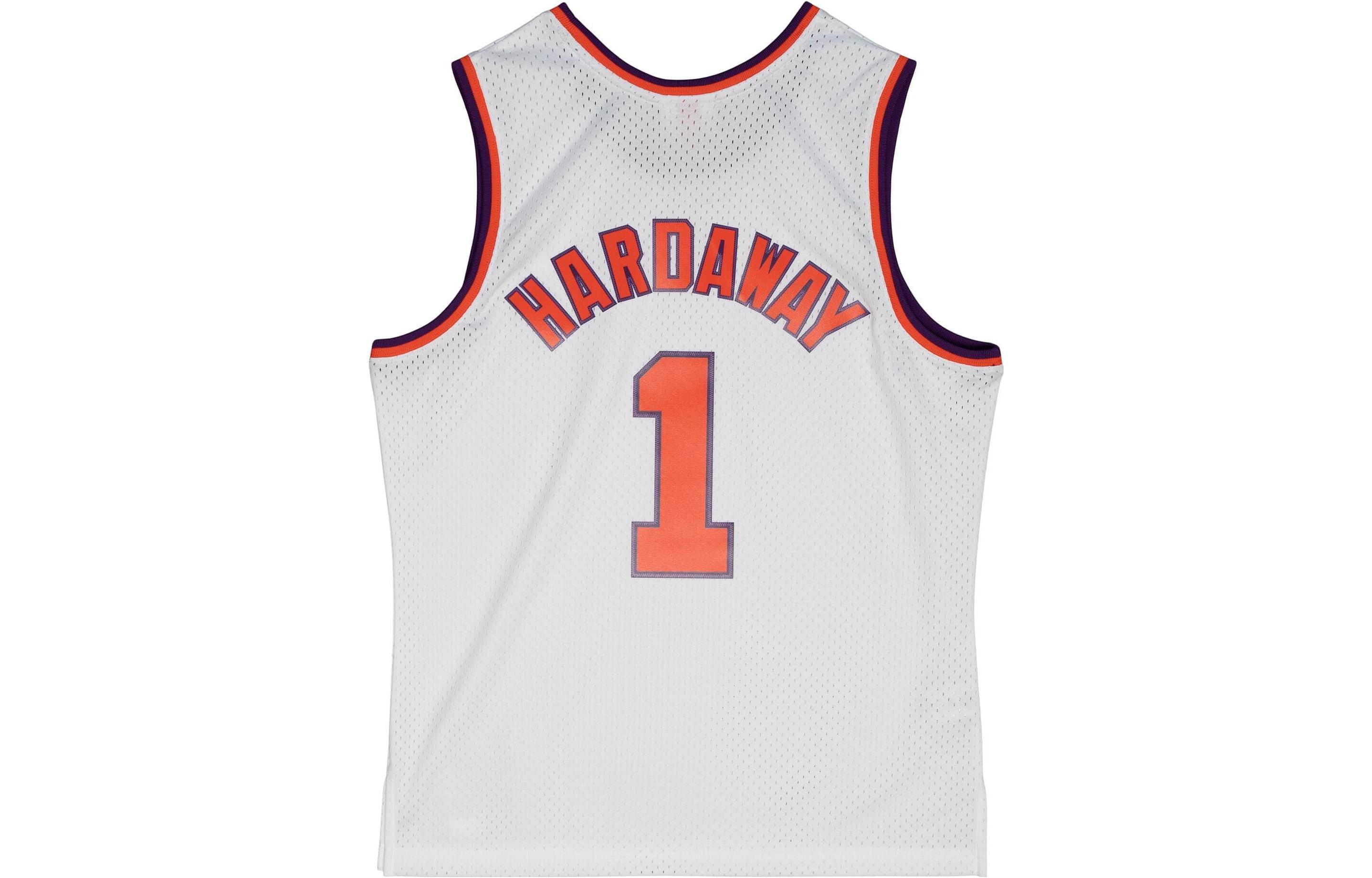 Lookbook Mitchell Ness Mitchell & Ness Alphabet Pattern Basketball Jersey Unisex White. SMJY4443-PSU02AHAWHIT