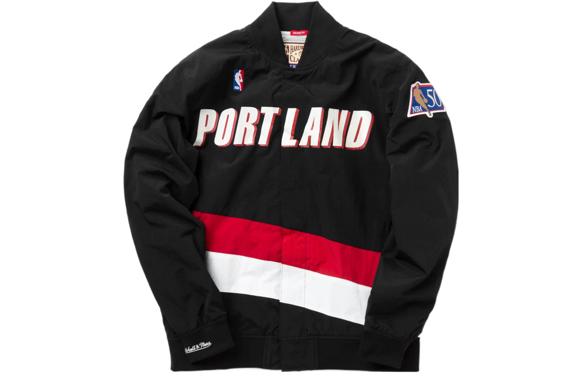 Mitchell Ness Mitchell & Ness Black Printed Pullover Hoodie FPHD5901-PSTYYPPPBLCK