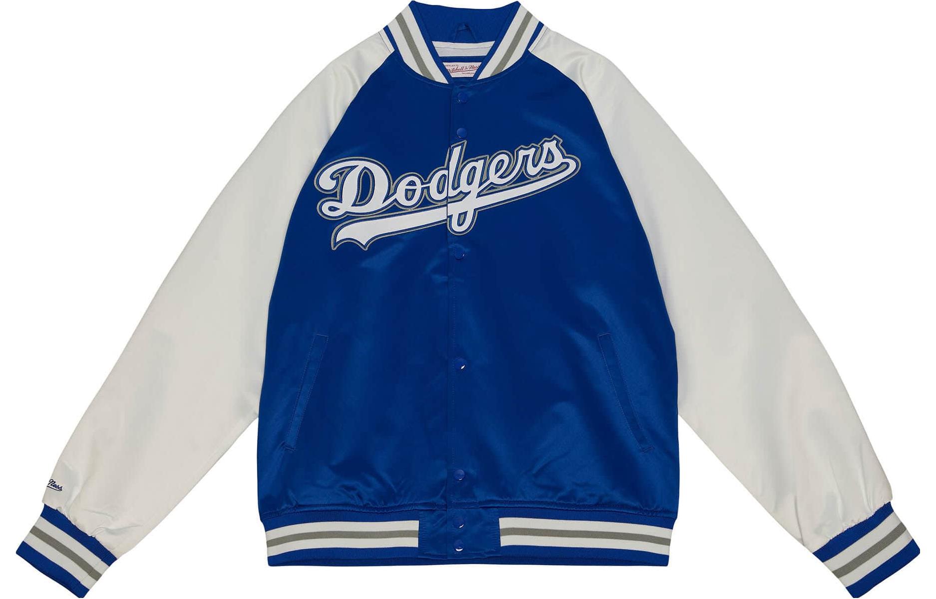 Mitchell Ness Mitchell & Ness Calgary Flames Heavyweight Satin Jacket Red () OJBF5516-CFLYYPPPSCAR