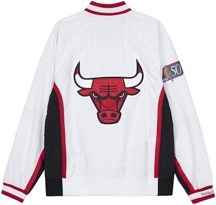 Mitchell Ness Mitchell & Ness Chicago Bulls 50th Anniversary Retro Jacket White/Black Unisex AWJKCP19042-CBUWHBK96 Lookbook Mitchell Ness Mitchell & Ness Chicago Bulls 50th Anniversary Retro Jacket White/Black Unisex AWJKCP19042-CBUWHBK96