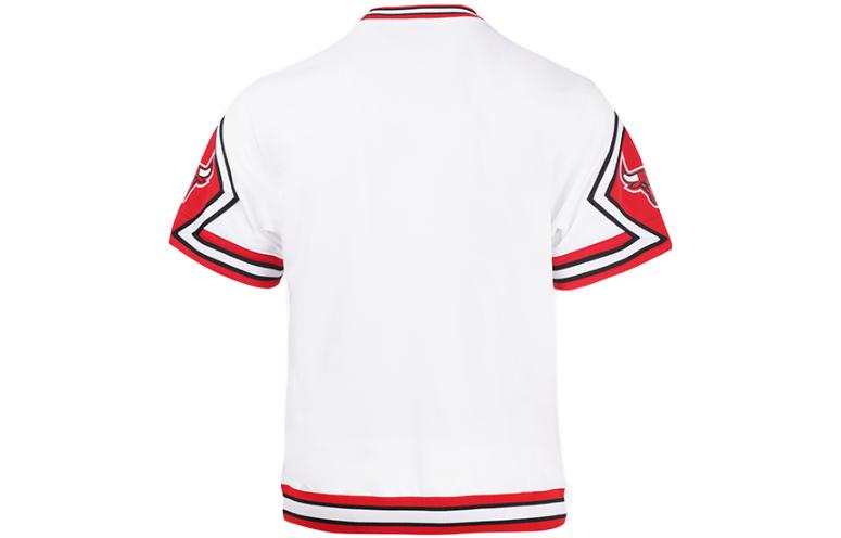 Lookbook ミッチェル＆ネス シカゴブルズ AUロゴ刺繍ヴィンテージ白Tシャツ 男女兼用 ASSHLG18047-CBUWHIT87