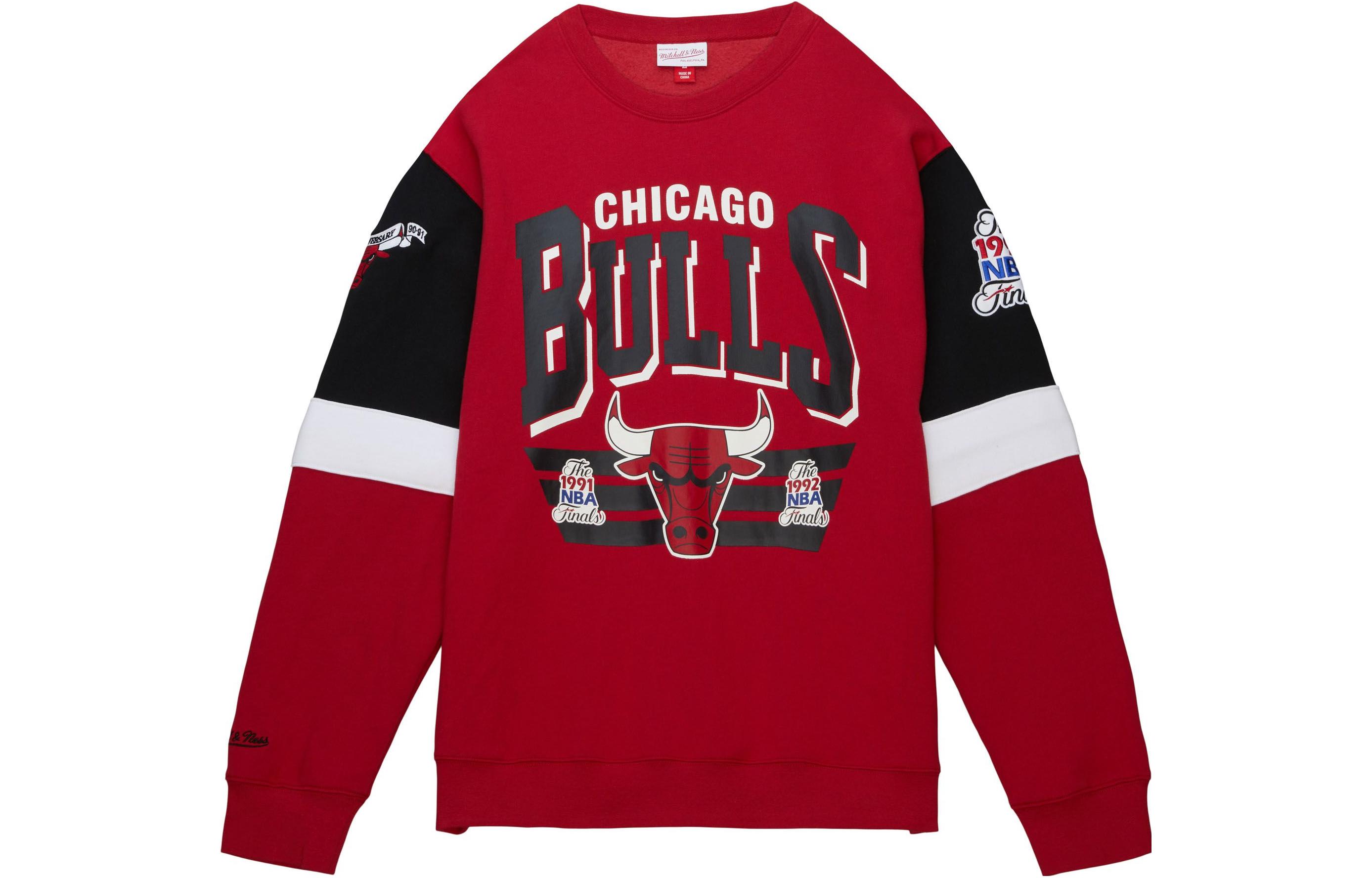 Mitchell Ness Mitchell & Ness Chicago Bulls Logo Printed Colorblock Pullover Hoodie Black FPHDDA19007-CBUBKWH