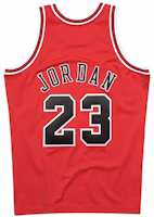 Lookbook Mitchell Ness Mitchell & Ness Chicago Bulls Michael Jordan #23 Red 1997-98 Retro Jersey Unisex AJY4GS18399-CBUSCAR97MJO