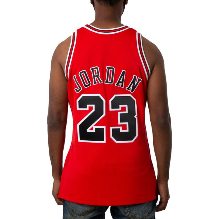 Shop Jersey Retro Unisex Mitchell & Ness Chicago Bulls Jordan #23 Merah 1997-98 AJY4GS18399-CBUSCAR97MJO