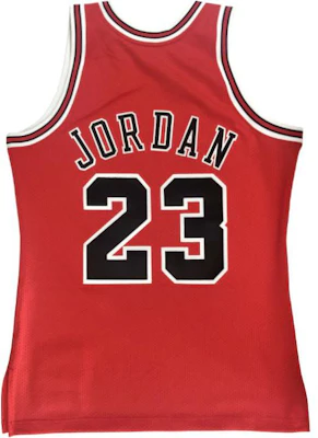 米切尔内斯芝加哥公牛队97-98 NBA总决赛23号乔丹复古球衣红色男女款 AJY4CP19016-CBUUNRD97MJO Lookbook 米切尔内斯芝加哥公牛队97-98 NBA总决赛23号乔丹复古球衣红色男女款 AJY4CP19016-CBUUNRD97MJO