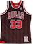 Order Mitchell & Ness Jersey Chicago Bulls Scottie Pippen #33 95-96 Hitam Retro Mesh. 7226-300-95SPIPP