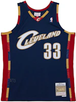 Mitchell Ness Mitchell & Ness Cleveland Cavaliers Shaquille O'Neal #33 Blue Basketball Jersey Men. SMJY5604-CCA09SONNAVY Mitchell Ness Mitchell & Ness Cleveland Cavaliers Shaquille O'Neal #33 Blue Basketball Jersey Men. SMJY5604-CCA09SONNAVY