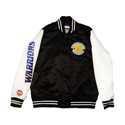 Mitchell Ness Mitchell & Ness Golden State Warriors Black White Satin Logo Varsity Jacket Unisex. OJBF4854-GSWYYPPPBKWH