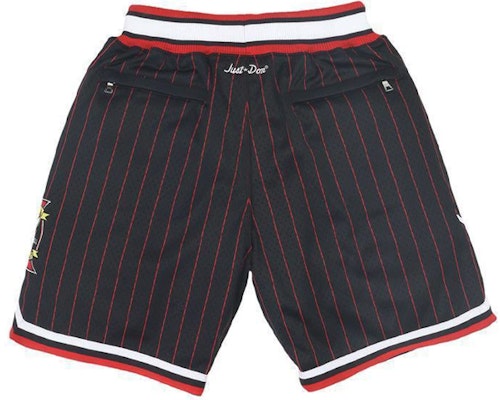 Mitchell Ness Mitchell & Ness Just Don 10th Anniversary 1996 Chicago Bulls Retro Shorts Black SHORMO20260-CBUBKRD96 Lookbook Mitchell Ness Mitchell & Ness Just Don 10th Anniversary 1996 Chicago Bulls Retro Shorts Black SHORMO20260-CBUBKRD96