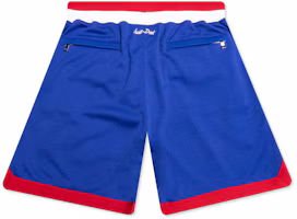 Lookbook Mitchell & Ness Celana Basket Pria Logo Bordir LA Clippers. SHORDL20005-LACROYA84