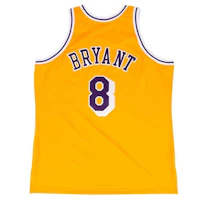 Lookbook Mitchell Ness Mitchell & Ness LA Lakers '96-'97 Kobe 8 Jersey Yellow 722630296KBRYA