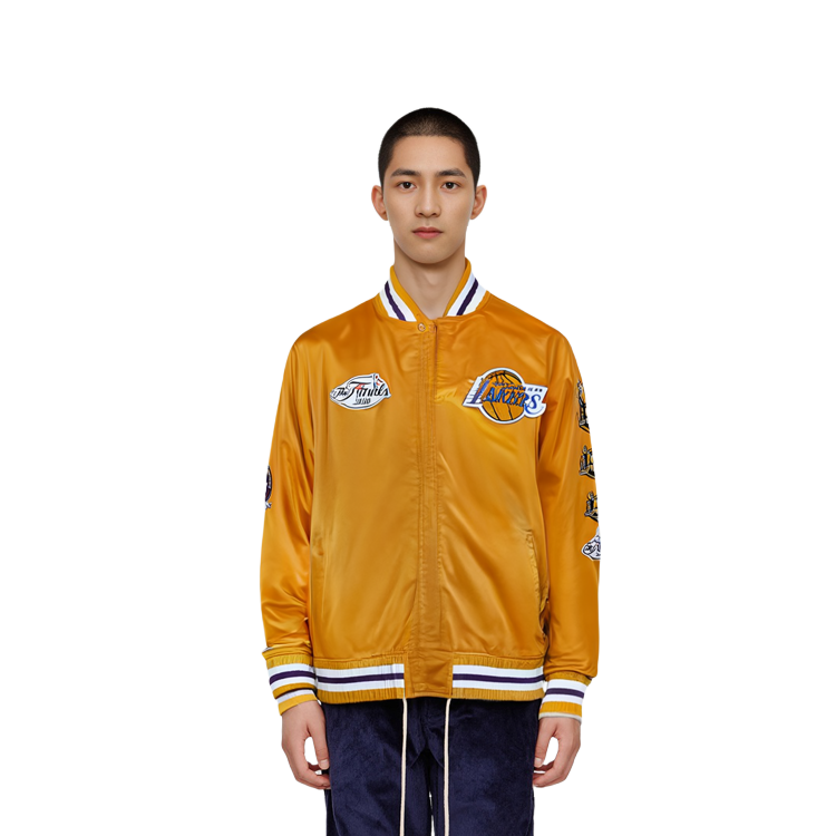 Purchase ミッチェル＆ネス レイカーズ 刺繍 レトロ サテンジャケット ユニセックス ゴールド 冬用ボンバー。 OJBF3232-LALYYPPPGOLD